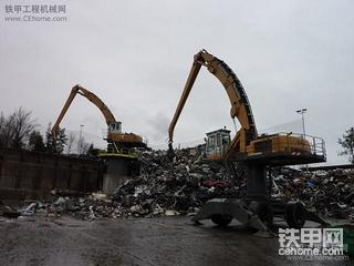 国外钢铁拆卸场地一角