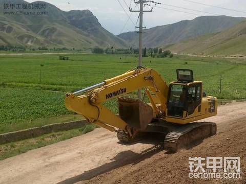 走了9公里路去修路