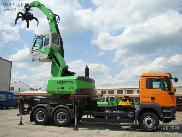 SENNEBOGEN 818D配斯堪尼亞卡車