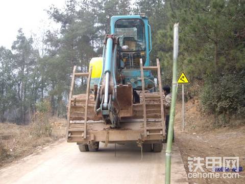 小挖機(jī)拖車