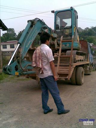 四笨笨做拖车回家@!