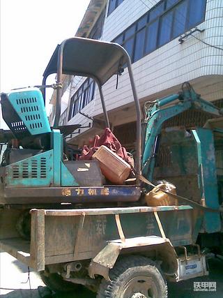 玩具小怪手。。。。