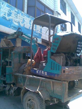 玩具小怪手。。。。