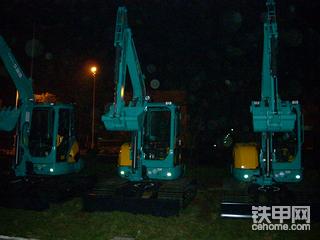 长沙设备交易中心工程机械粹照