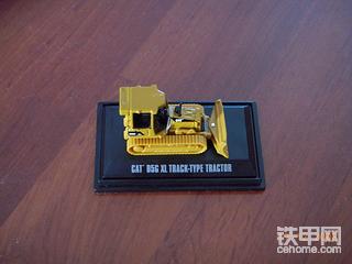 卡特大战恐龙（原创）