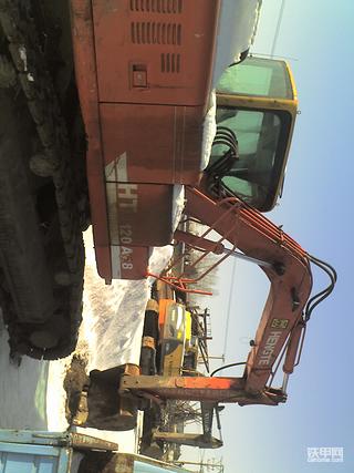 雪中的挖掘机（二）