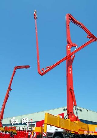 国产混凝土机械设备占据国内市场