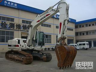阿特拉斯挖掘機(jī)