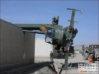 牛人開吊車