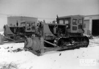 卡特推土机老照片