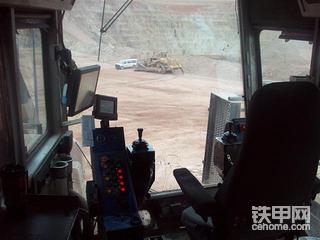 矿山上的大电铲P&amp;H4100A