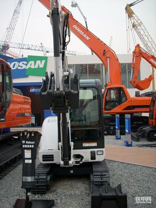Bauma 08—斗山山猫小挖
