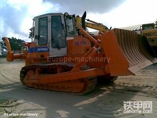 菲亚特日力Fiat-hitachi推土机