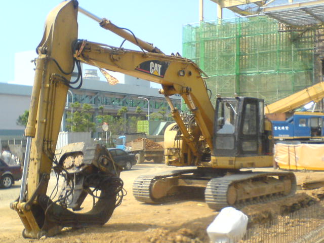 cat 321B LCR