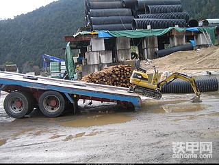 日本的拖车真的好啊!不像我们国内的。