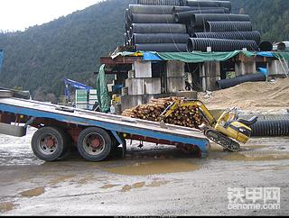 日本的拖车真的好啊!不像我们国内的。