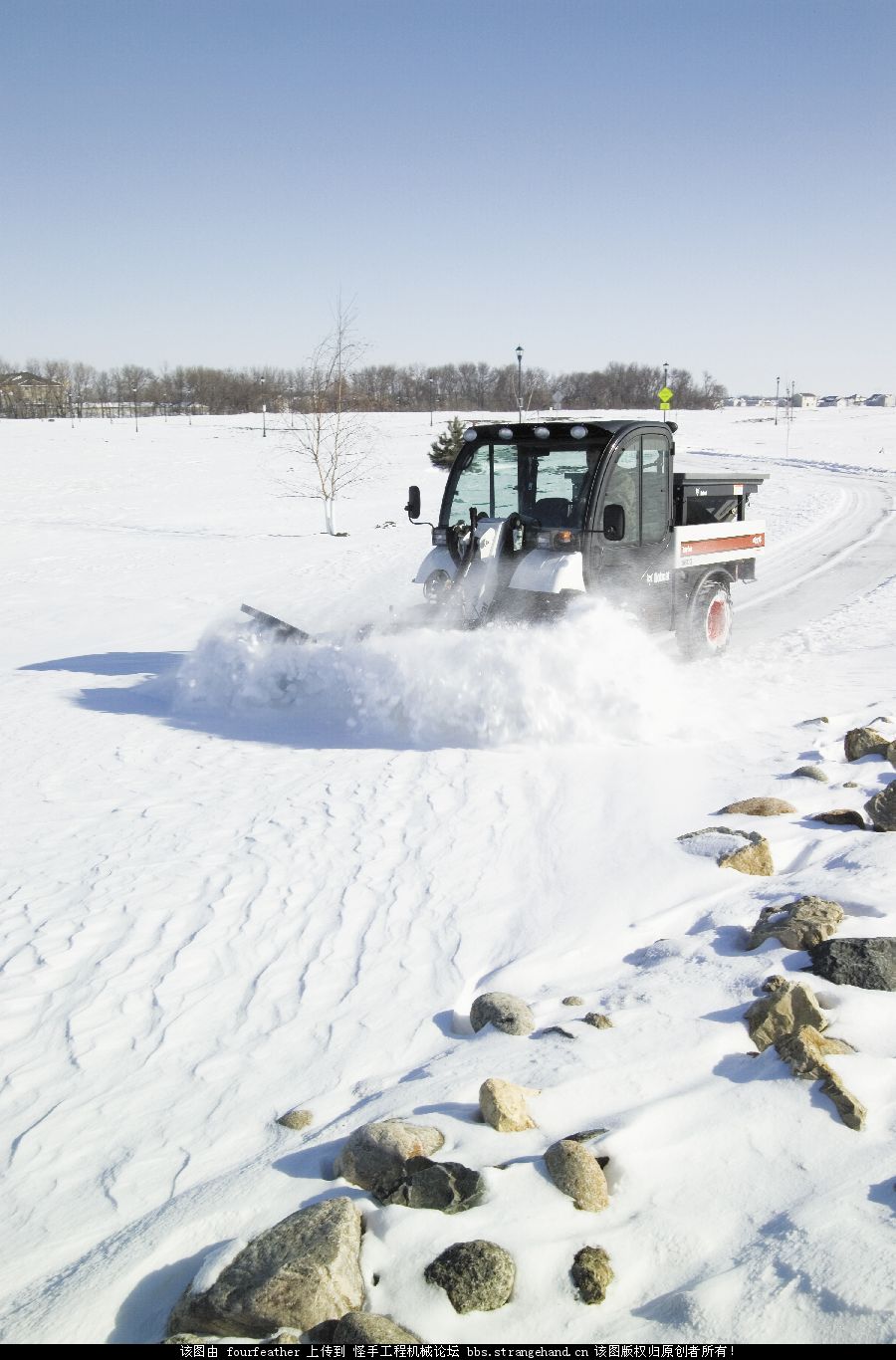 山貓（BOBCAT）多功能工具車(chē)（Toolcat）除雪圖