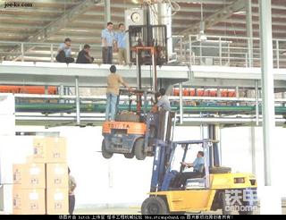 世界上最大的叉车？