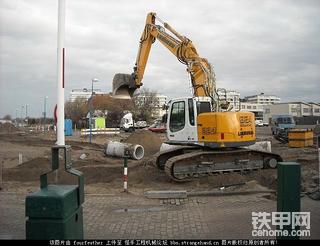 利勃海尔（LIEBHERR）挖掘机924