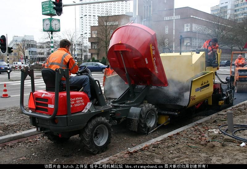 國外的小翻斗車