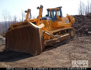 Dressta TD40推土机