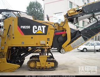 CAT PM200 冷铣刨机