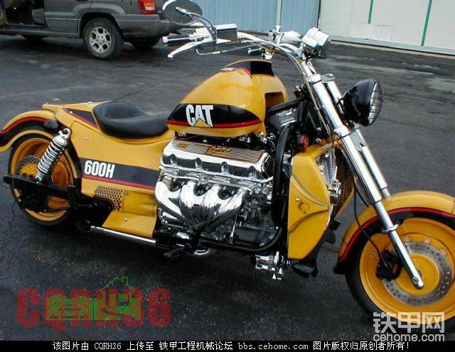 聽說過嗎？CAT 也造摩托車？哈哈