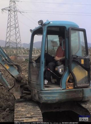 来个假小松（黄河）