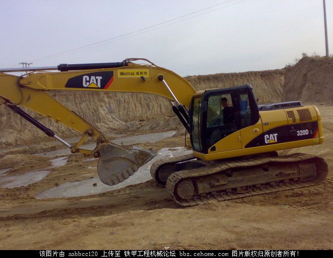 全新CAT320DL