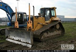 CAT D6M LGP