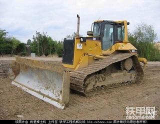 CAT D6M LGP