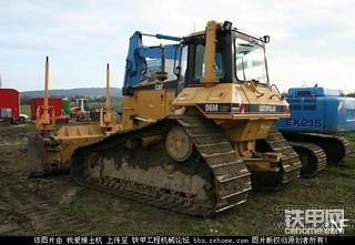 CAT D6M LGP