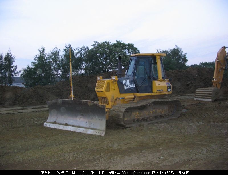 小松KOMATSU D41P推土機