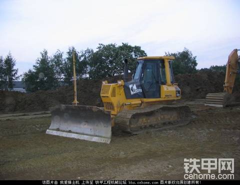 小松KOMATSU D41P推土机