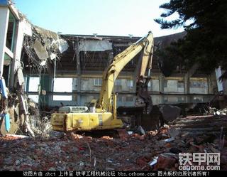 小松pc-300-6拆房子