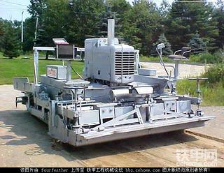 特雷克斯（Terex）的古董摊铺机