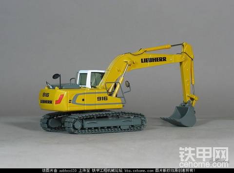 LIEBHERR R916 履带式挖掘机