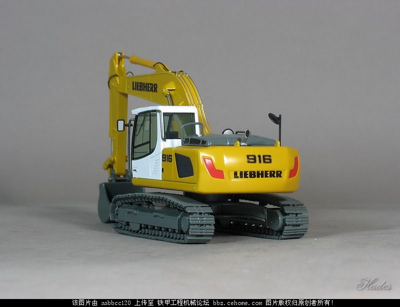 LIEBHERR R916 履帶式挖掘機(jī)