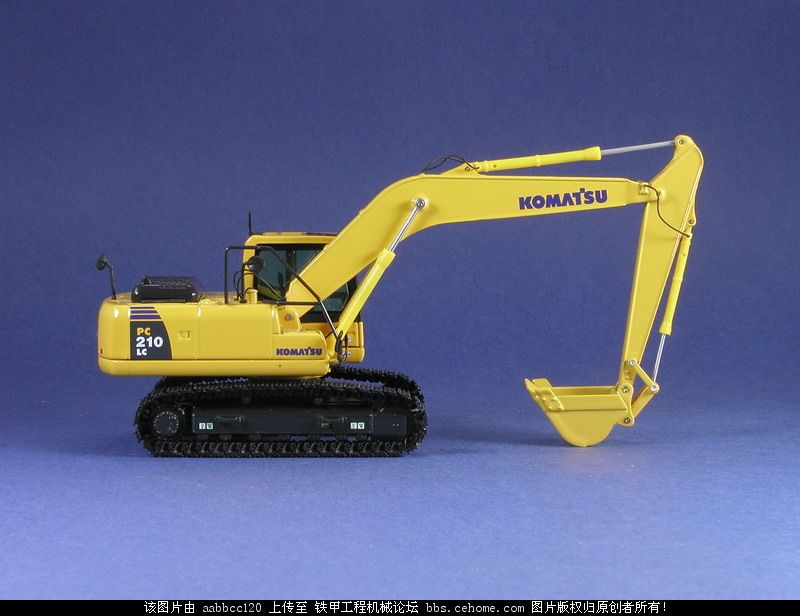 KOMATSU PC210LC-8挖掘機