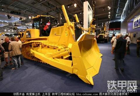 小松D155AX-6推土機(jī)