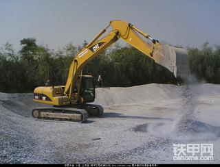 随手所拍--卡特挖机