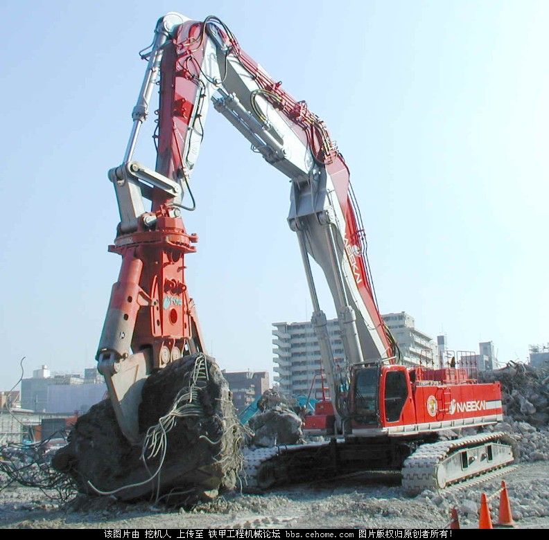 強(qiáng)悍的Kobelco SK1600D