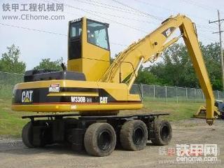 CAT的3桥6轮挖掘机