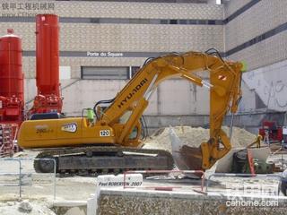 現(xiàn)代挖機R290LC-3