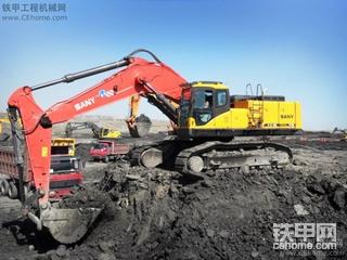 三一SY700C在内蒙古神华煤矿作业  之二