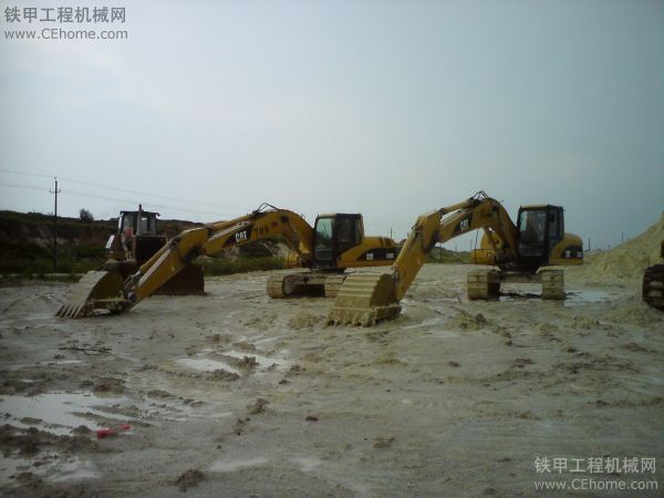 天天干活累趴了，終于下雨可以休息下了-心情隨風飄ぷ