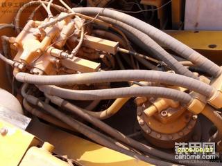 加藤700-7挖掘机系列3