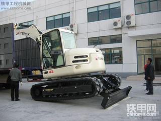 TEREX TC125 （HR42）上卡車