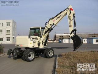 TEREX HML32轮式挖掘机