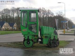 安曼小壓，有司機室的啊